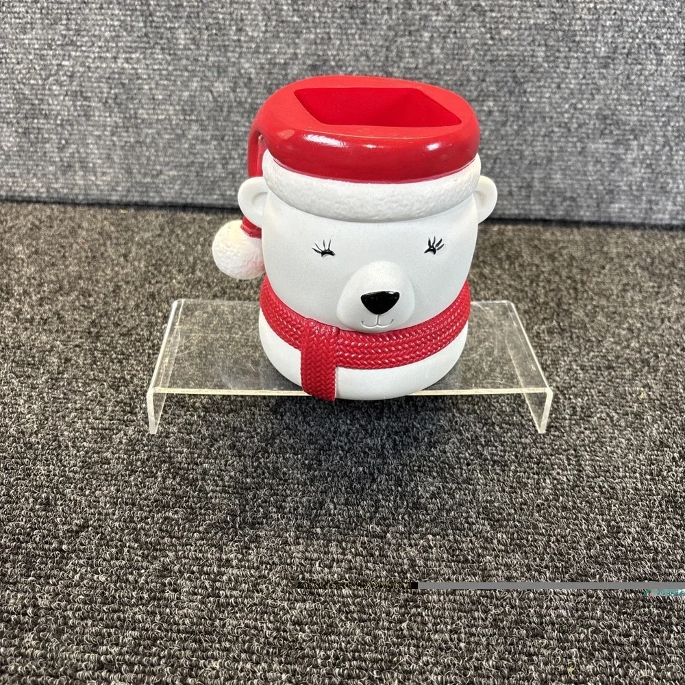 Bath & Body Works~Christmas Holiday Santa Polar Bear~Gentle Foaming Soap Holder